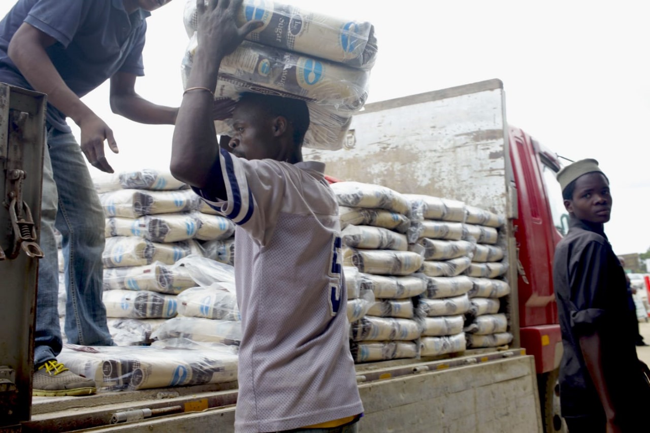 Cement loading